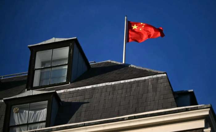 中方向英方严正交涉，维护国际法与国家主权的坚定立场